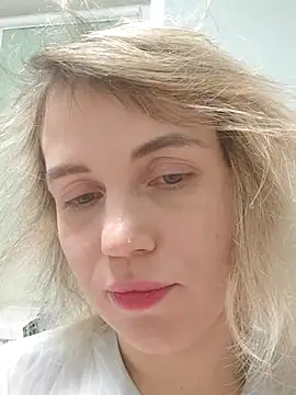 Snapshot of Linda_Gregory chatting on 03.12.25 Linda Gregory online show from 03.12.25