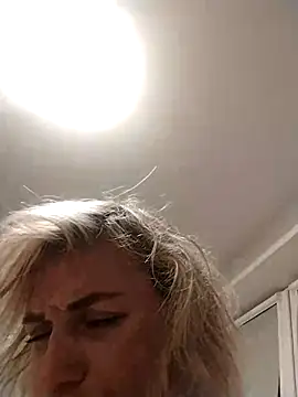 Snapshot of Linda_Gregory chatting on 09.21.25 Linda Gregory online show from 09.21.25