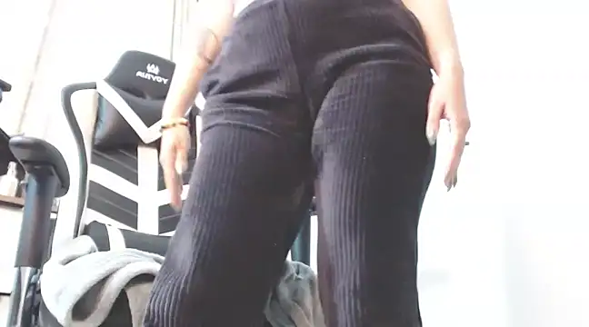 alice middlee online show from 01.31.25