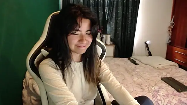 alice middlee online show from 12.17.25