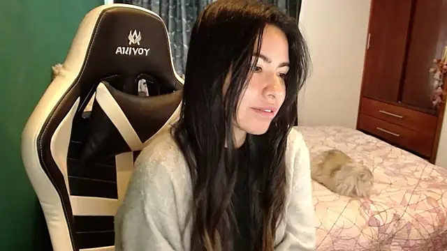 alice middlee online show from 07.21.26