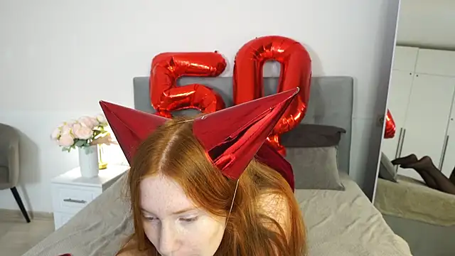 FiaMoor online show from 10.10.25