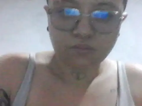 Snapshot of EdenJupiter chatting on 02.12.26 EdenJupiter online show from 02.12.26