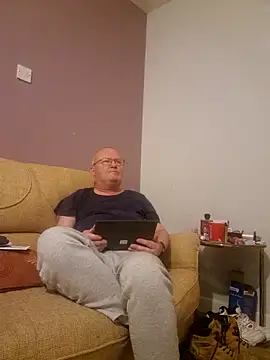 FriendlyDave online show from 03.04.25