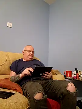 FriendlyDave online show from 03.16.25