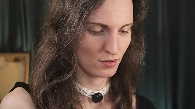 yulladao online show from 04.06.26