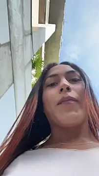 Snapshot of jesica__simpson chatting on 12.01.25 jesica simpson online show from 12.01.25