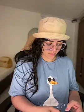 Snapshot of Lia_flowers chatting on 02.02.26 Lia flowers online show from 02.02.26