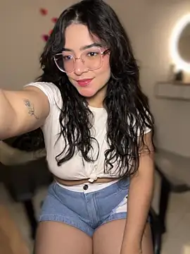 Snapshot of Lia_flowers chatting on 02.09.26 Lia flowers online show from 02.09.26