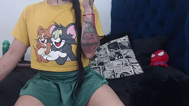 queenofwetqueens online show from 12.17.24