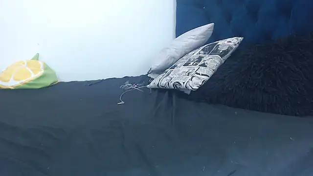 queenofwetqueens online show from 11.19.25