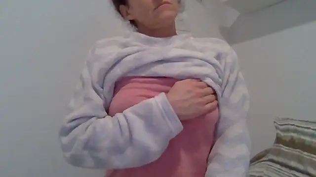 Snapshot of zorritasuperhot chatting on 12.14.25 zorritasuperhot online show from 12.14.25