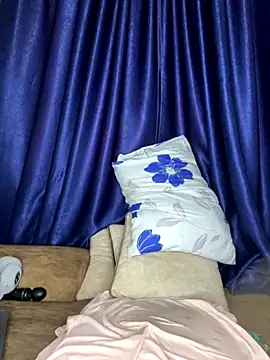 sweetestval online show from 11.27.25