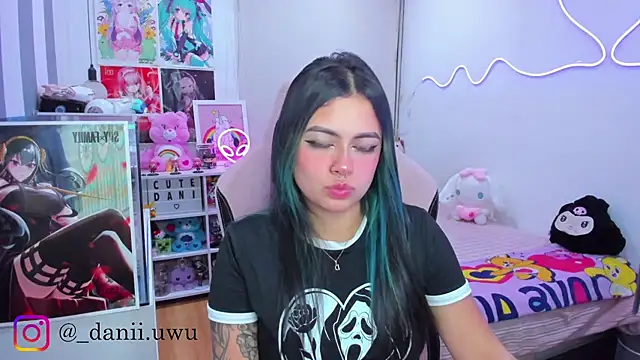 CuteDani  online show from 01.09.26