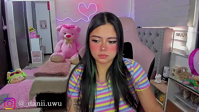 CuteDani  online show from 07.24.26