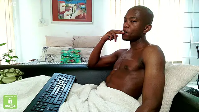 iCrushYenu online show from 12.04.24