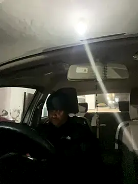 Dick 6inches online show from 09.11.25