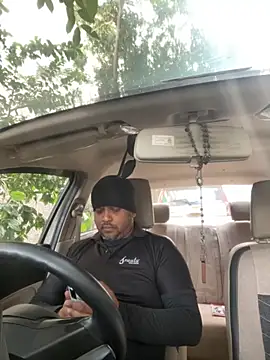 Dick 6inches online show from 11.01.25