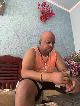 Snapshot of Dick_6inches chatting on 03.10.26 Dick 6inches online show from 03.10.26