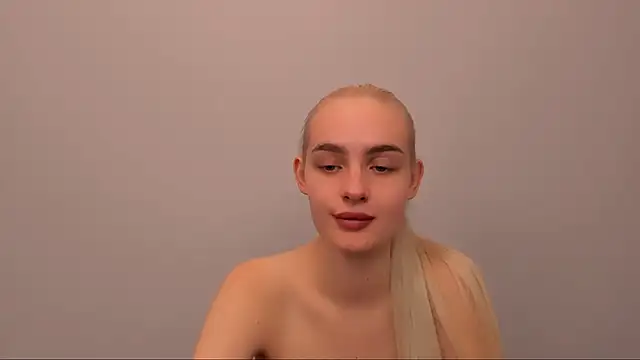 OliviaKisss online show from 12.21.25