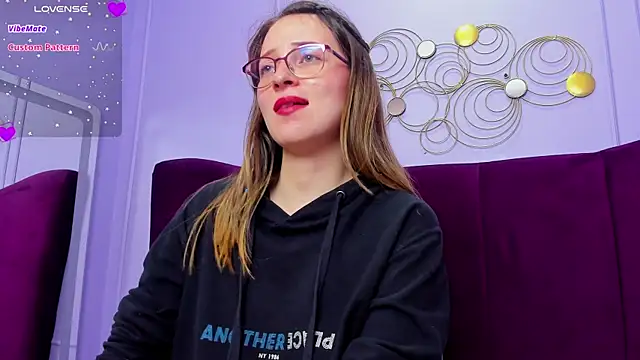 AmbeerWood  online show from 03.14.25