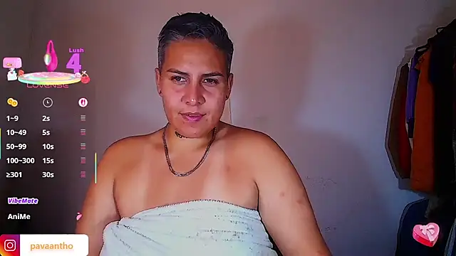 Snapshot of Yessi_rousse chatting on 12.20.25 Yessi rousse online show from 12.20.25