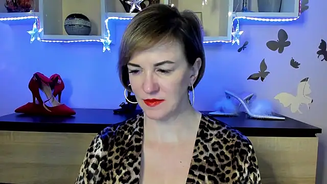 feliziaDesire online show from 03.18.25