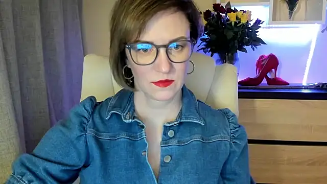 feliziaDesire online show from 11.20.25