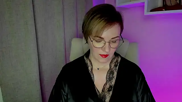 Snapshot of feliziaDesire chatting on 07.02.26 feliziaDesire online show from 07.02.26