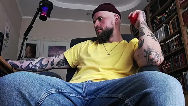 Snapshot of FindomJason chatting on 03.02.26 FindomJason online show from 03.02.26