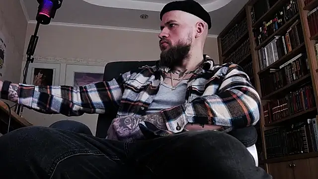 Snapshot of FindomJason chatting on 03.03.26 FindomJason online show from 03.03.26