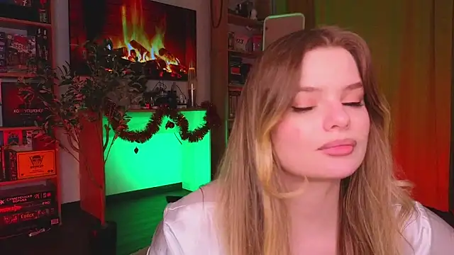 Snapshot of Hottie_Jane chatting on 12.20.25 Hottie Jane online show from 12.20.25