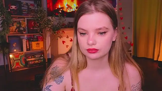 Snapshot of Hottie_Jane chatting on 02.13.26 Hottie Jane online show from 02.13.26