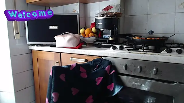 Snapshot of martachatte chatting on 03.03.25 martachatte online show from 03.03.25