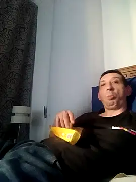 Snapshot of Pacobakan042 chatting on 11.12.25 Pacobakan042 online show from 11.12.25