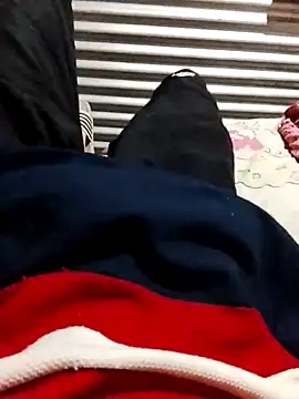 Uriel1615 online show from 04.20.26