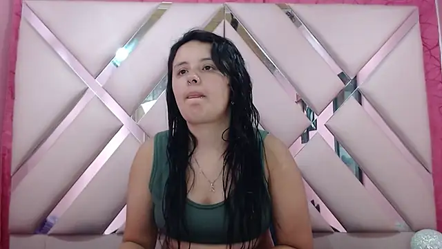 nathaly low1 online show from 11.28.25