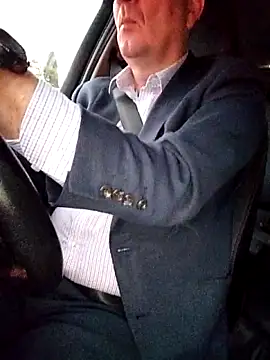 Snapshot of stiffandlubed@xh chatting on 03.17.26 stiffandlubedxh online show from 03.17.26