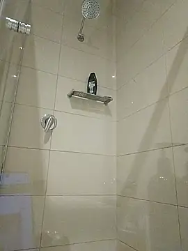 Snapshot of stiffandlubed@xh chatting on 03.26.26 stiffandlubedxh online show from 03.26.26