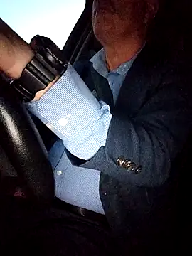 Snapshot of stiffandlubed@xh chatting on 04.01.26 stiffandlubedxh online show from 04.01.26