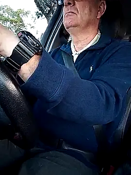 Snapshot of stiffandlubed@xh chatting on 04.09.26 stiffandlubedxh online show from 04.09.26