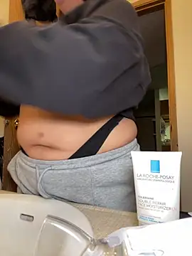 Snapshot of BustiBunny69 chatting on 03.13.26 BustiBunny69 online show from 03.13.26