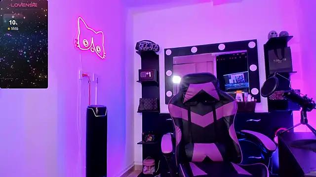 miss kitty online show from 03.07.26