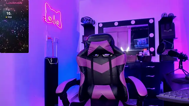 miss kitty online show from 04.09.26