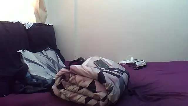 Snapshot of AddictiveAssCurves chatting on 10.11.25 AddictiveAssCurves online show from 10.11.25