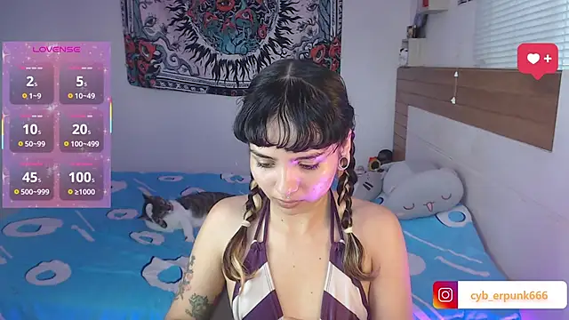 Snapshot of Margarita999 chatting on 10.07.25 Margarita999 online show from 10.07.25