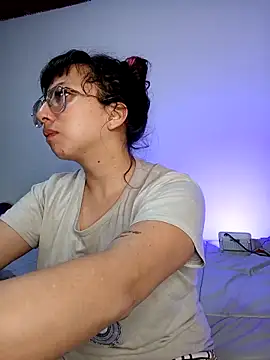 Piafisher1 online show from 10.31.25