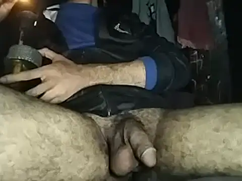 Snapshot of draculaa1 chatting on 12.12.24 draculaa1 online show from 12.12.24