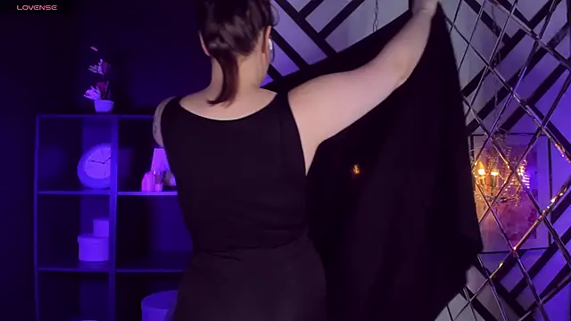 Mayayammy online show from 02.20.25