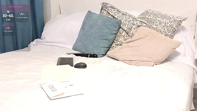 missmiamore online show from 01.25.25